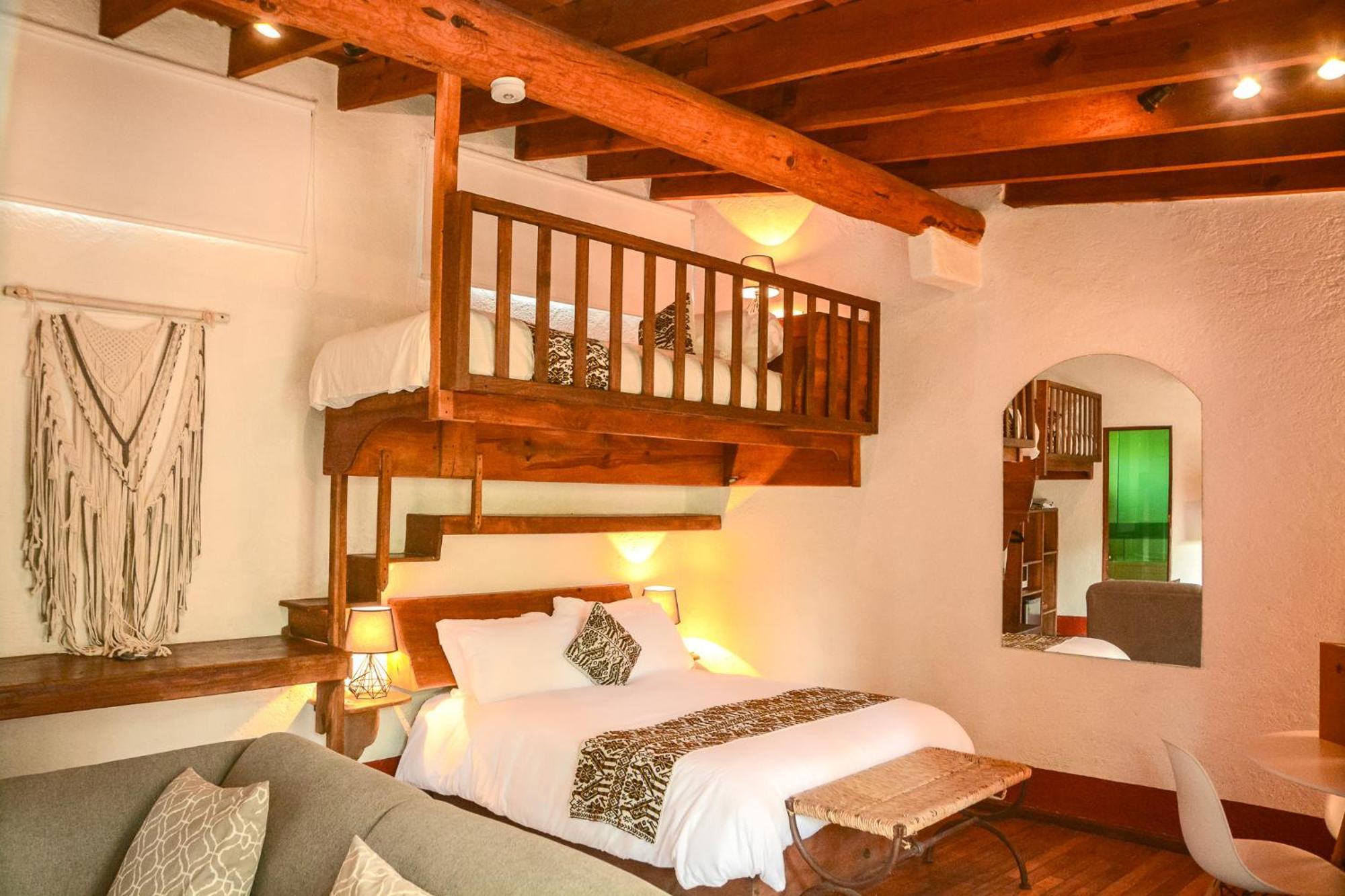 Meson De Leyendas Breakfast & Downtown Valle de Bravo Exterior foto