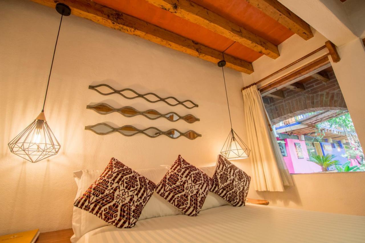 Meson De Leyendas Breakfast & Downtown Valle de Bravo Exterior foto