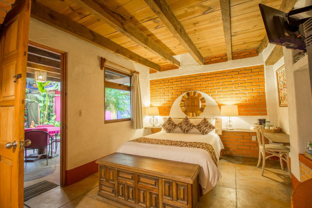 Meson De Leyendas Breakfast & Downtown Valle de Bravo Exterior foto